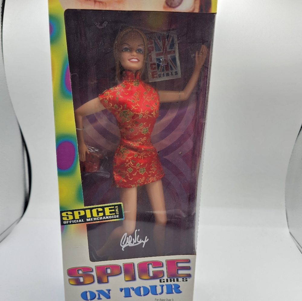 Vintage 1998 Spice Girls On Tour Ginger Geri Halliwell Doll